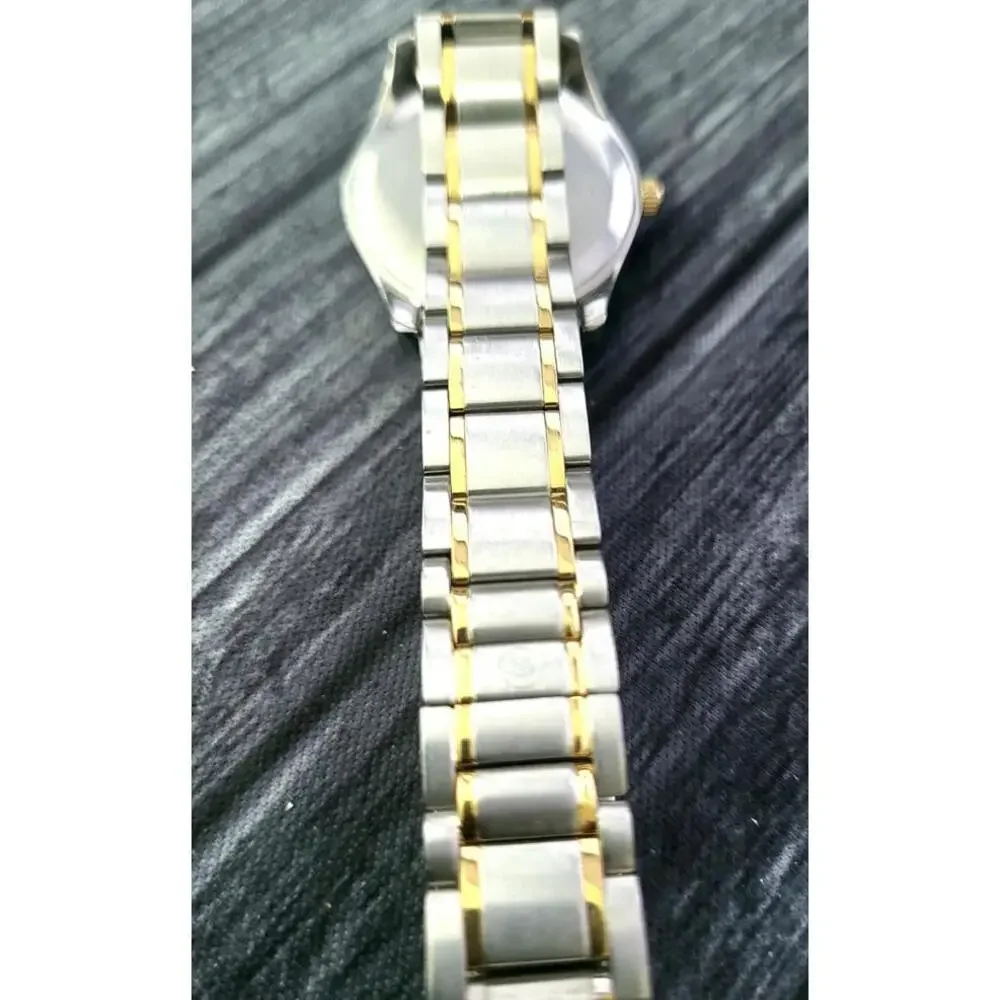 Vintage Ladies Movado Gentry 84 E9 1860‎ Sub Sec Swiss Watch